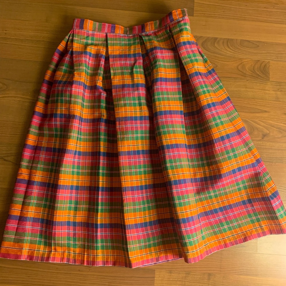Scotch brightly skirt.